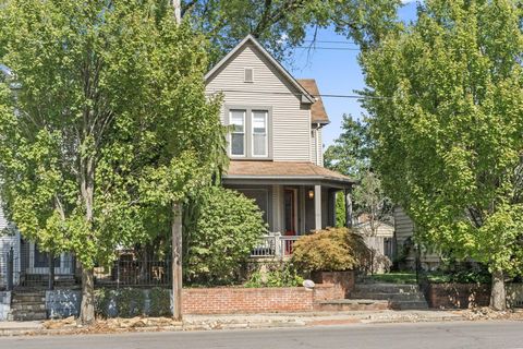 Tiny photo for 116 Hanford Street, Columbus, OH 43206 (MLS # 225037573)