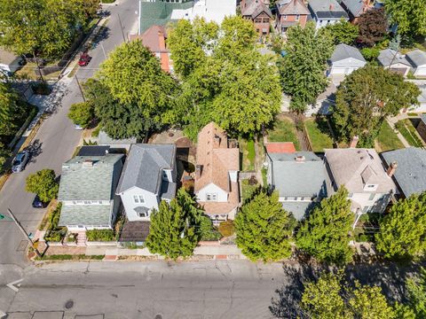 Tiny photo for 116 Hanford Street, Columbus, OH 43206 (MLS # 225037573)