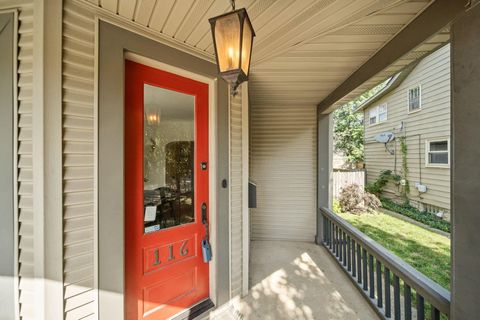 Tiny photo for 116 Hanford Street, Columbus, OH 43206 (MLS # 225037573)