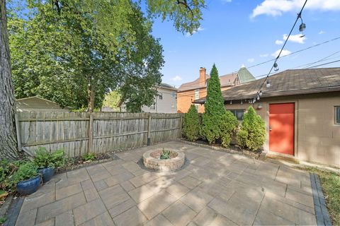 Tiny photo for 116 Hanford Street, Columbus, OH 43206 (MLS # 225037573)