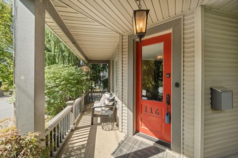 Tiny photo for 116 Hanford Street, Columbus, OH 43206 (MLS # 225037573)