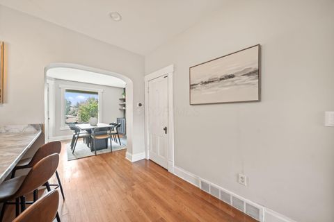 Tiny photo for 116 Hanford Street, Columbus, OH 43206 (MLS # 225037573)