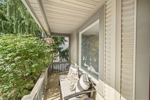Tiny photo for 116 Hanford Street, Columbus, OH 43206 (MLS # 225037573)