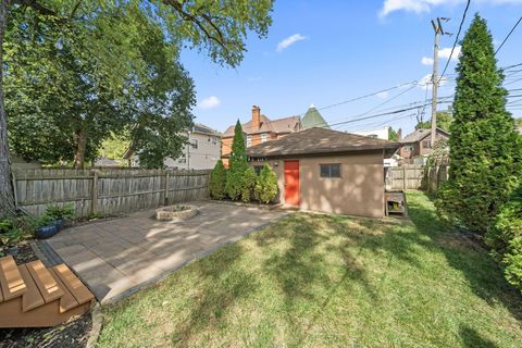 Tiny photo for 116 Hanford Street, Columbus, OH 43206 (MLS # 225037573)