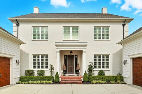 Tiny photo for 7126 Wilton Chase, Dublin, OH 43017 (MLS # 225045120)