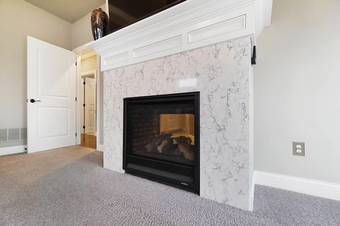 Tiny photo for 7126 Wilton Chase, Dublin, OH 43017 (MLS # 225045120)