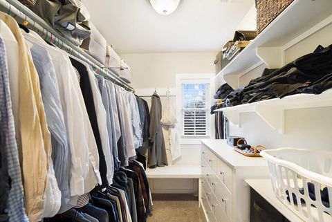 Tiny photo for 7126 Wilton Chase, Dublin, OH 43017 (MLS # 225045120)