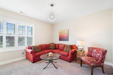 Tiny photo for 7126 Wilton Chase, Dublin, OH 43017 (MLS # 225045120)