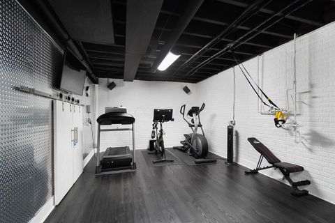 Tiny photo for 7126 Wilton Chase, Dublin, OH 43017 (MLS # 225045120)