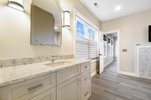 Tiny photo for 7126 Wilton Chase, Dublin, OH 43017 (MLS # 225045120)