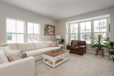 Photo of 323 Via Condotti, Delaware, OH 43015 (MLS # 226003923)