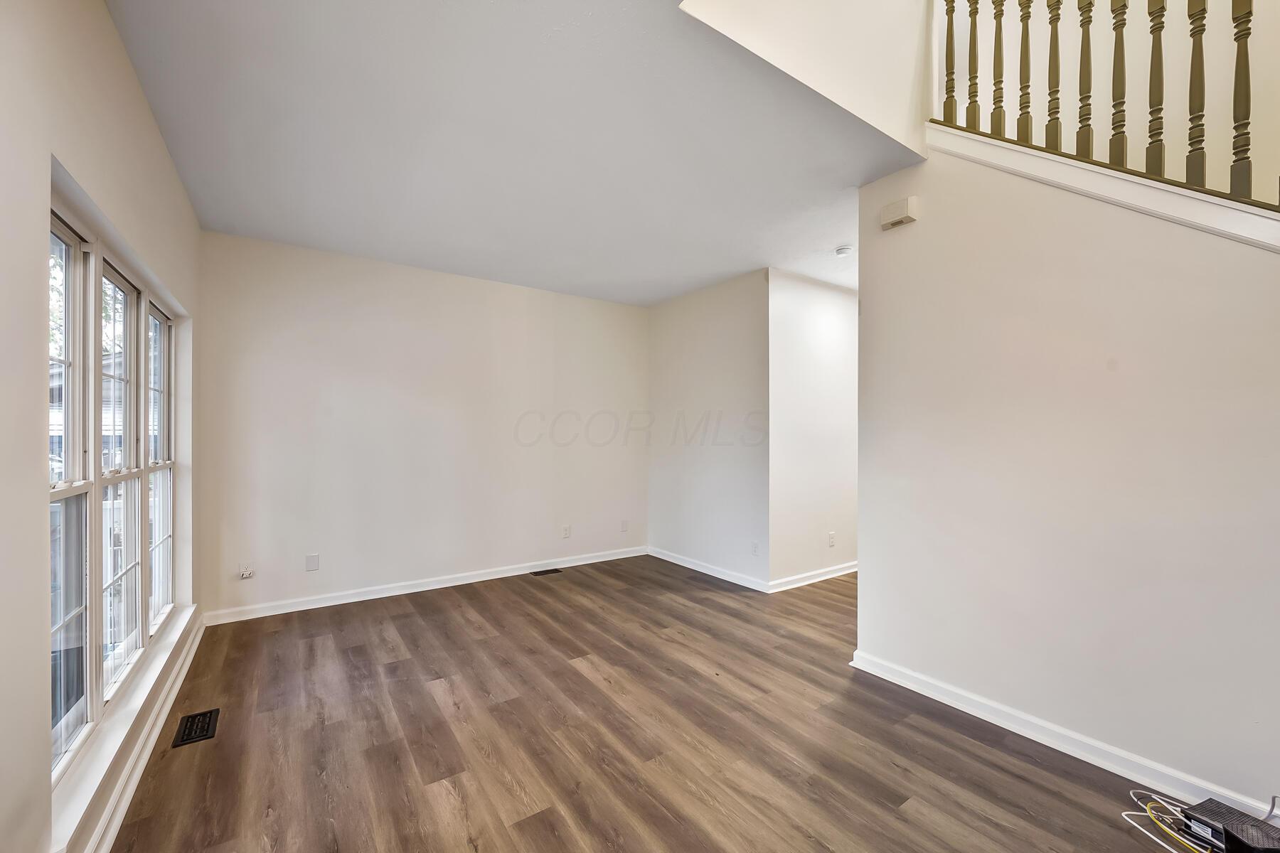 1458 Gibbard Avenue, Columbus, Ohio image 4