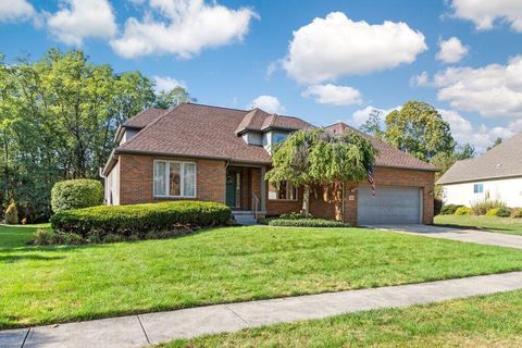 Photo of 1849 Drugan Court SW, Reynoldsburg, OH 43068 (MLS # 225037032)