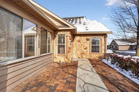 Tiny photo for 3731 Stoneway Point, Powell, OH 43065 (MLS # 225044900)