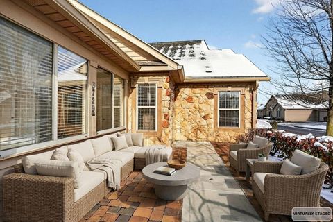 Tiny photo for 3731 Stoneway Point, Powell, OH 43065 (MLS # 225044900)