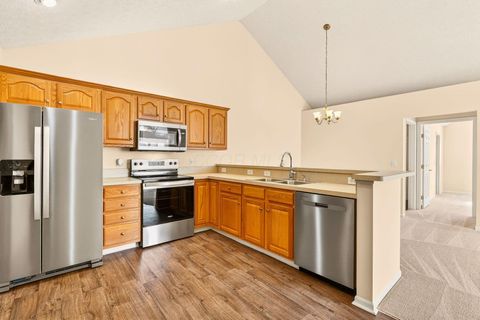 Tiny photo for 3731 Stoneway Point, Powell, OH 43065 (MLS # 225044900)