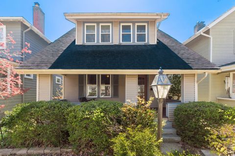 Photo of 261 E Tulane Road, Columbus, OH 43202 (MLS # 226010958)