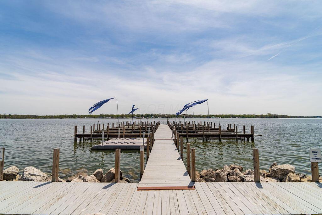 Buckeye Lake, Ohio 43008, United States, 3 Bedrooms Bedrooms, ,2 BathroomsBathrooms,Residential,Active,14455