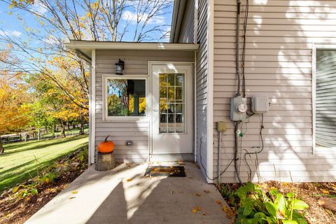 Tiny photo for 3694 Horseshoe Road, Delaware, OH 43015 (MLS # 226002659)