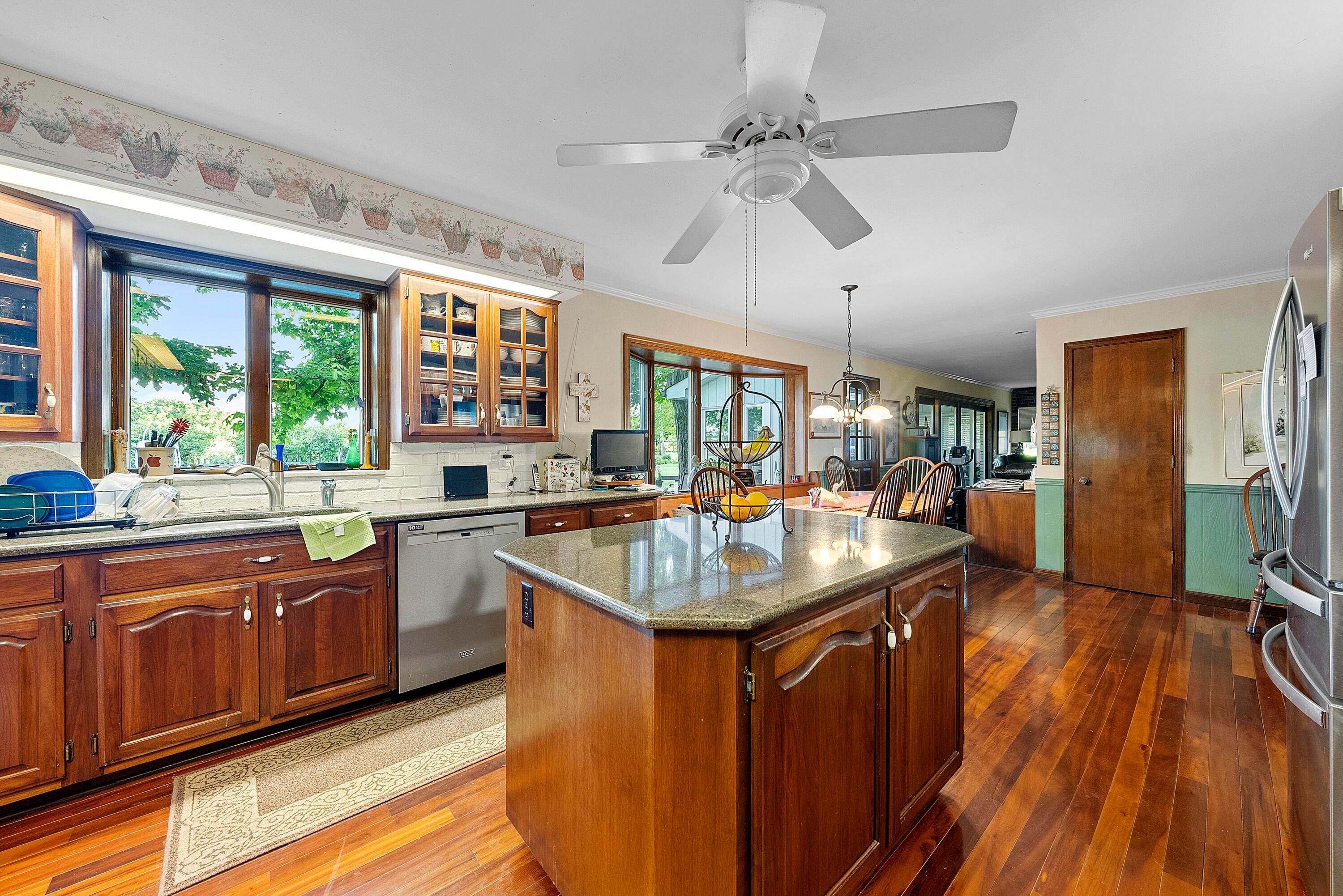 479 S Galena Road, Sunbury, Ohio image 38