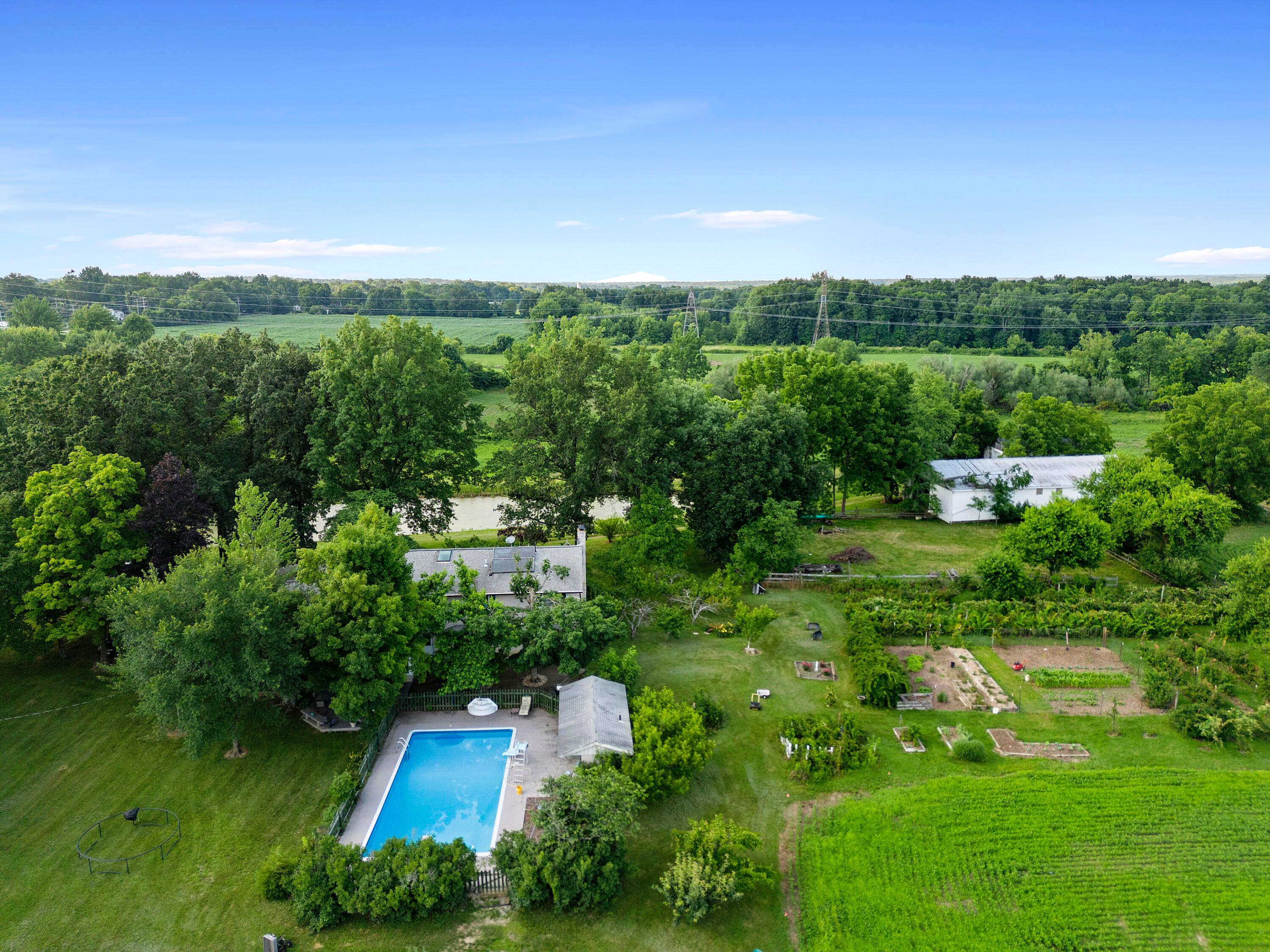 479 S Galena Road, Sunbury, Ohio image 14