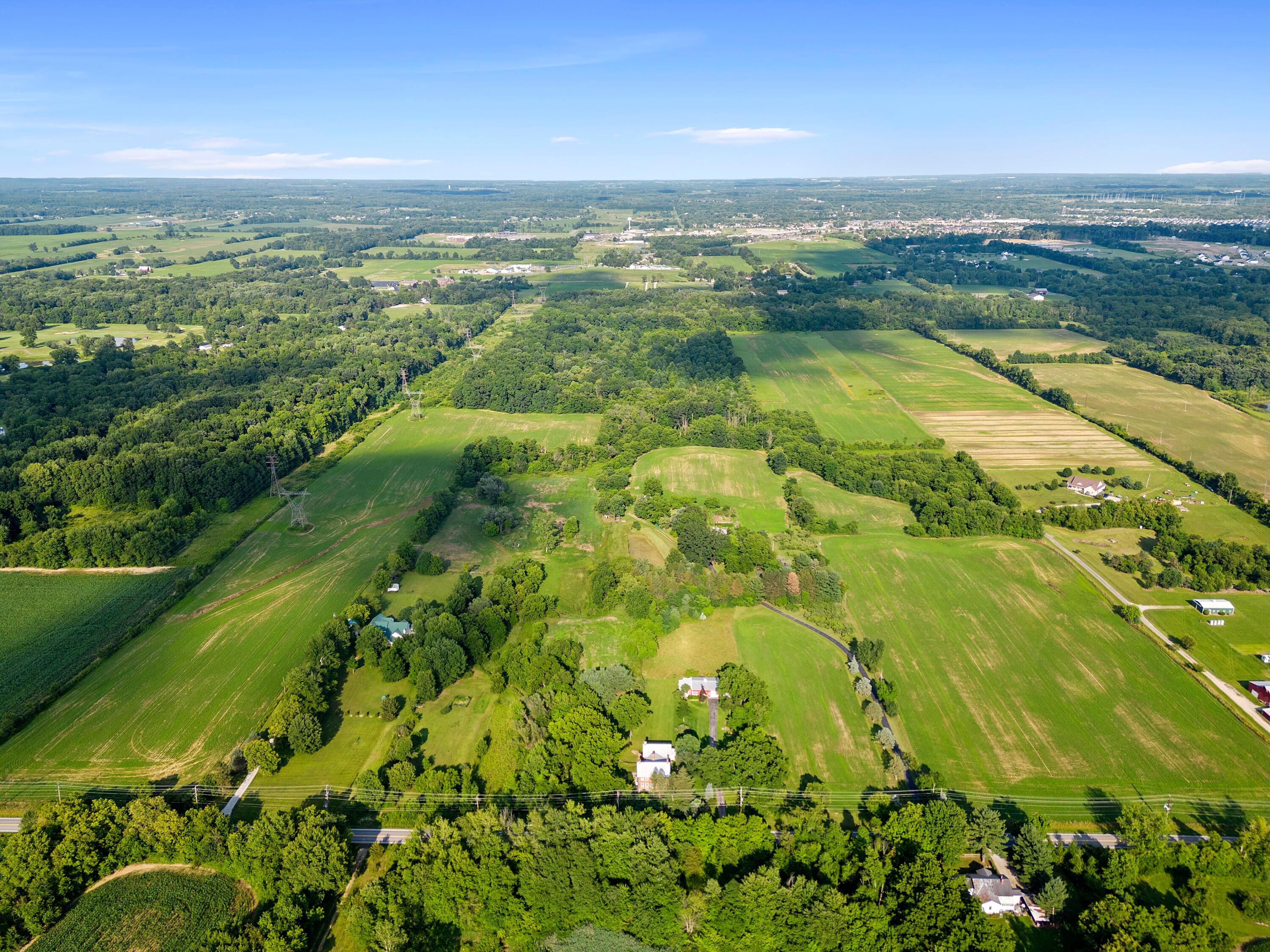 479 S Galena Road, Sunbury, Ohio image 1