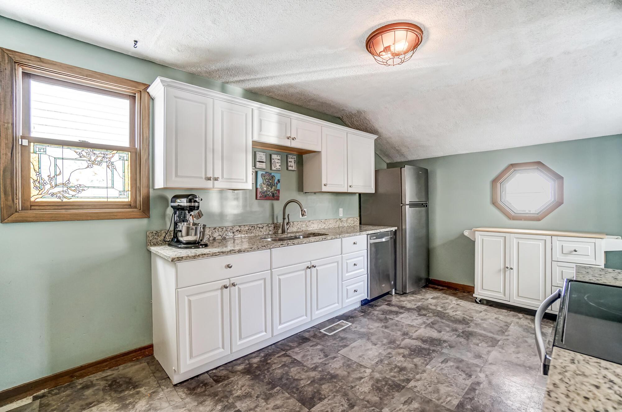 2942 Olive Street, Columbus, Ohio image 14