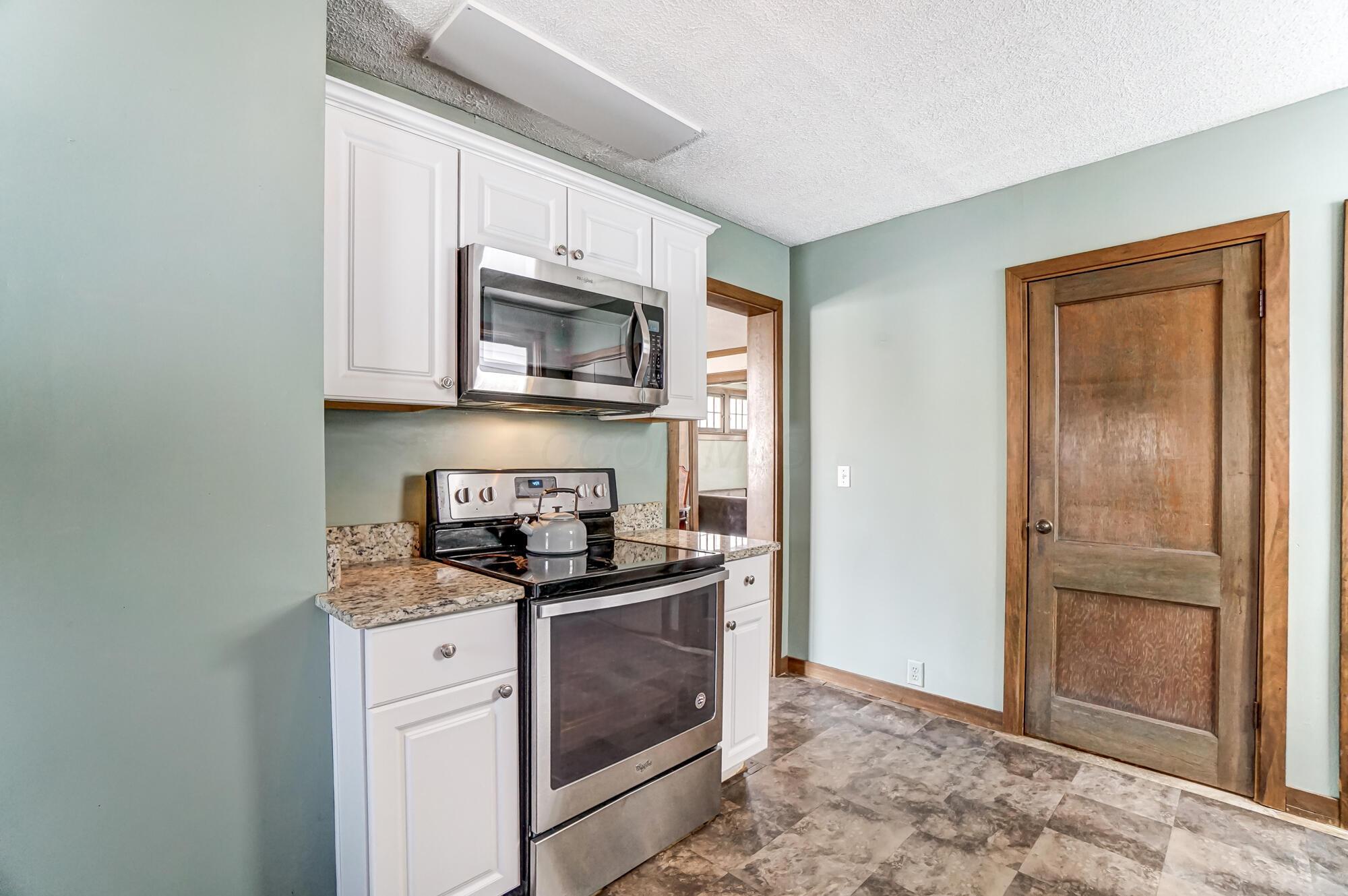 2942 Olive Street, Columbus, Ohio image 16