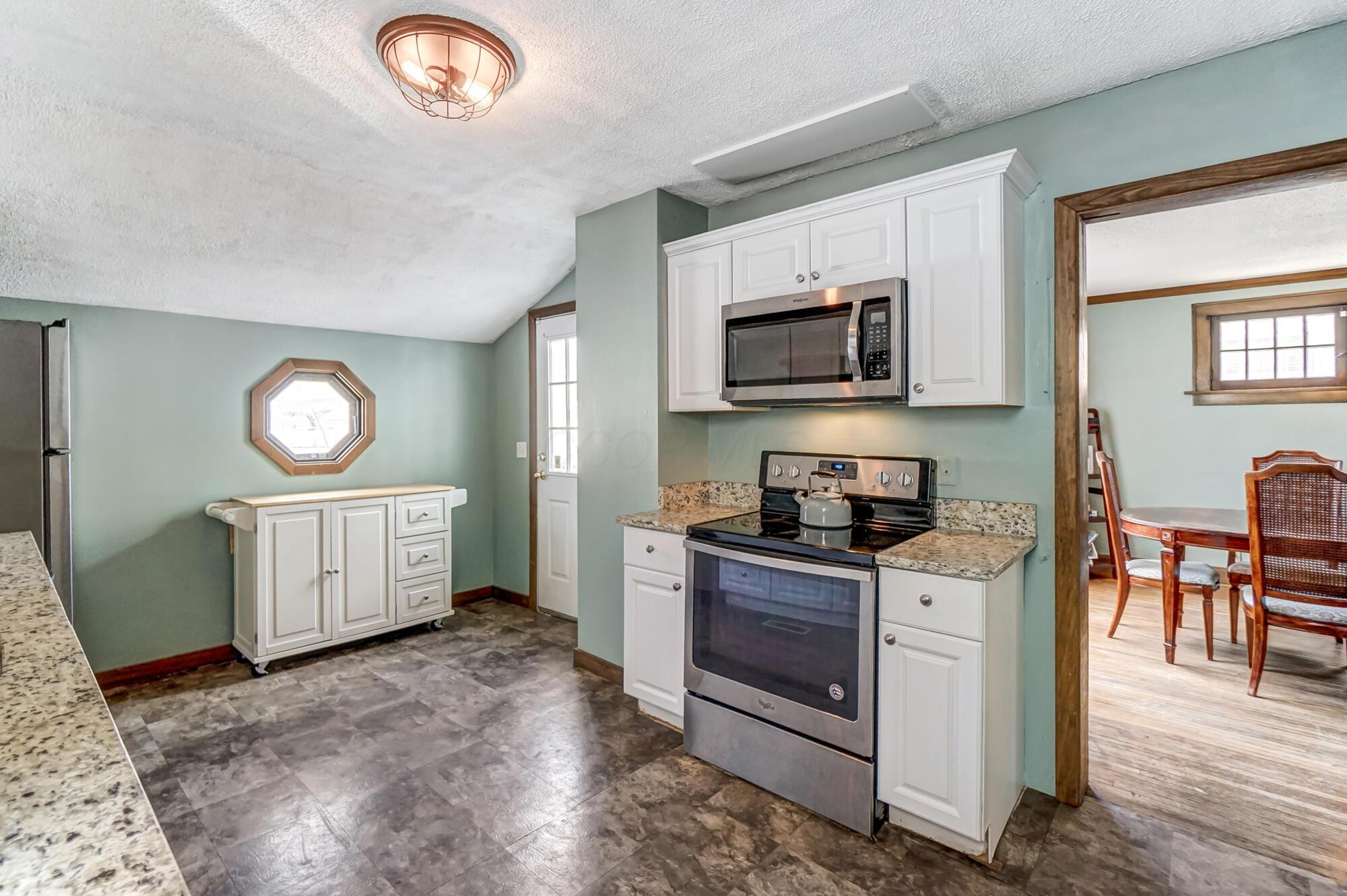 2942 Olive Street, Columbus, Ohio image 15