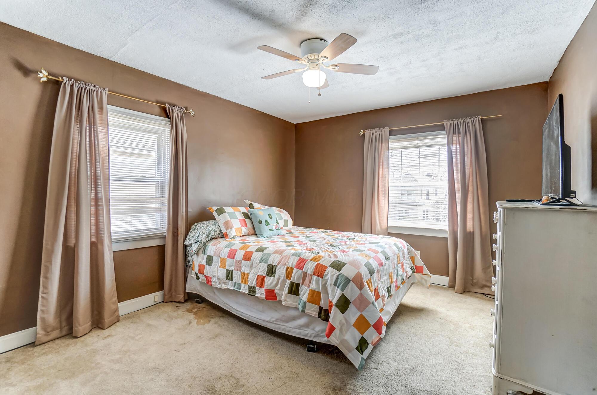 2942 Olive Street, Columbus, Ohio image 24