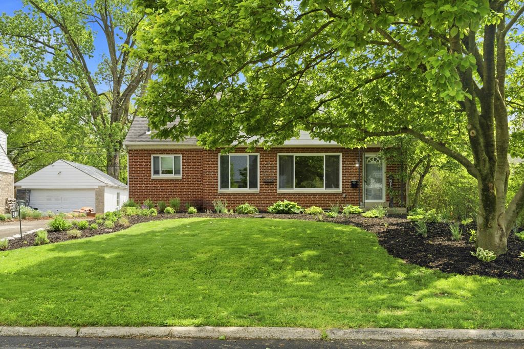 Photo of 580 Enfield Road, Columbus, OH 43209 (MLS # 226014315)