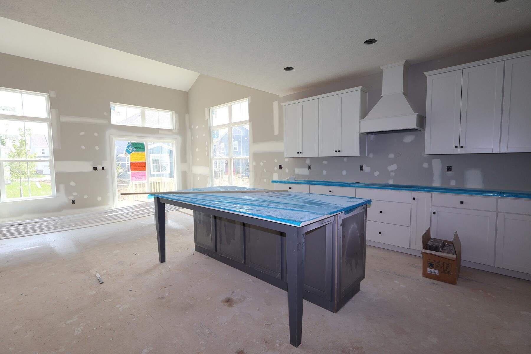 6946 Stillhouse Lane, Dublin, Ohio image 7