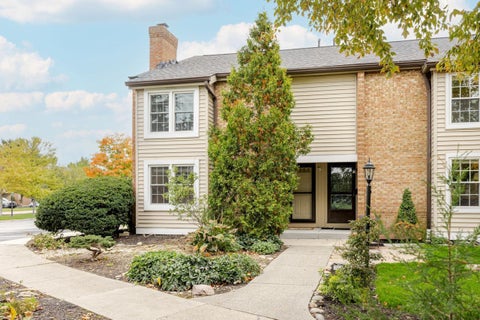 Photo of 5125 Ranstead Court, Columbus, OH 43220 (MLS # 226039546)