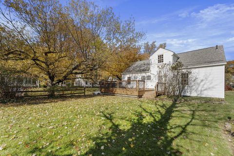 Tiny photo for 27 Woodland Avenue, Delaware, OH 43015 (MLS # 226002299)