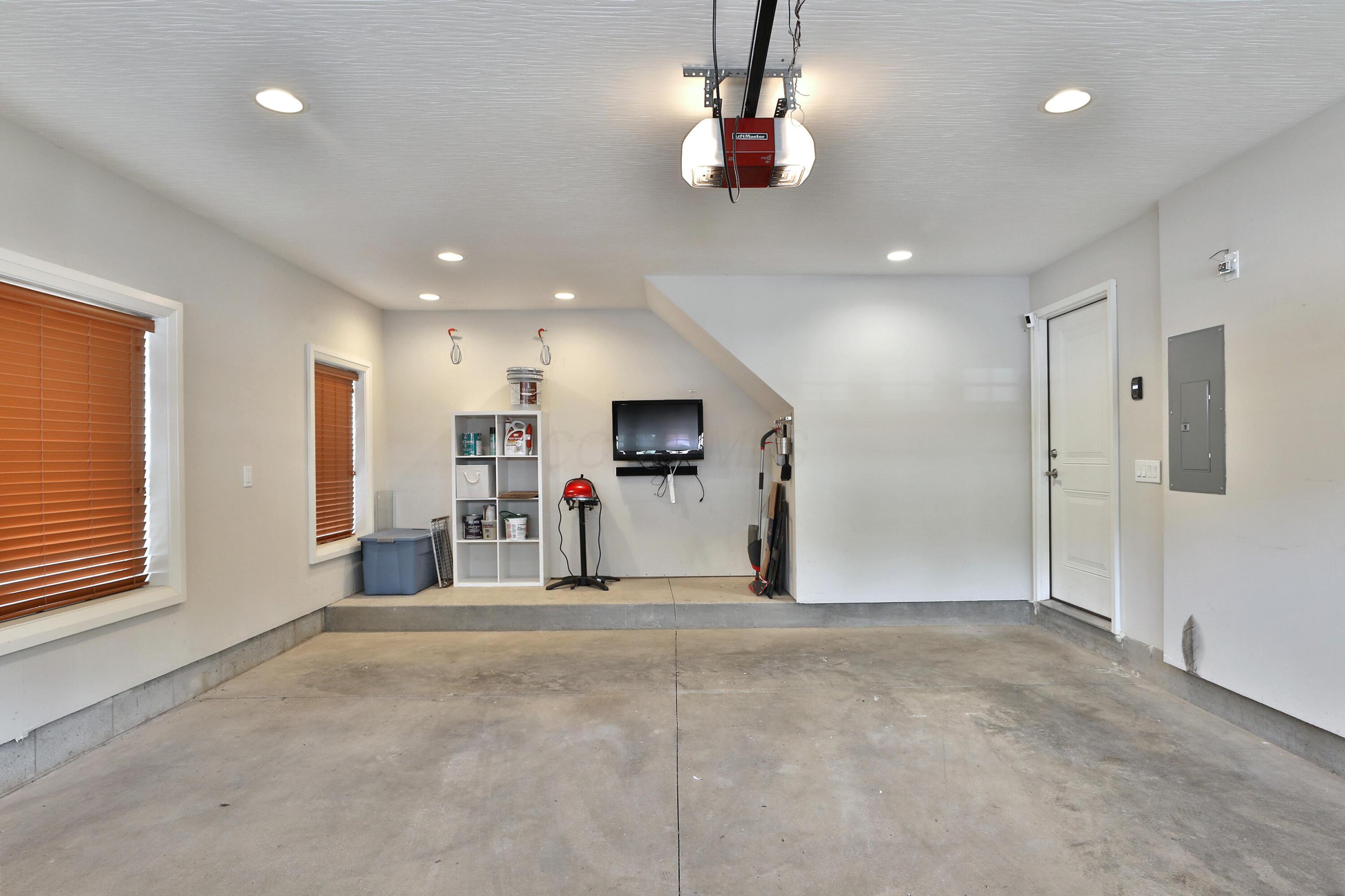 1012 Ewing Alley, Columbus, Ohio image 31