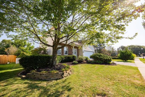 Photo of 100 Brooksedge Drive, Pataskala, OH 43062 (MLS # 225029793)