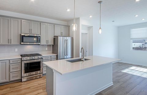 Tiny photo for 538 Penwell Drive, Delaware, OH 43015 (MLS # 226005692)