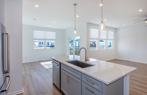 Tiny photo for 538 Penwell Drive, Delaware, OH 43015 (MLS # 226005692)