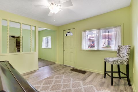 Tiny photo for 110 Walnut Street, Sunbury, OH 43074 (MLS # 226000743)