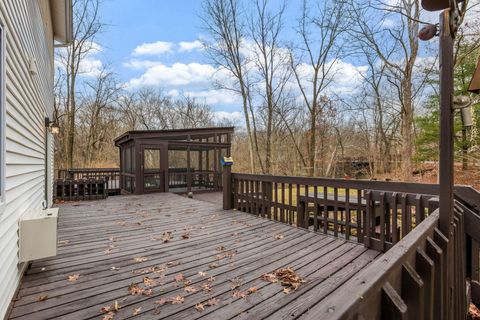 Tiny photo for 110 Walnut Street, Sunbury, OH 43074 (MLS # 226000743)