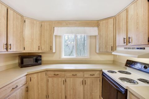 Tiny photo for 110 Walnut Street, Sunbury, OH 43074 (MLS # 226000743)