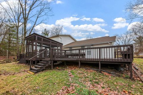 Tiny photo for 110 Walnut Street, Sunbury, OH 43074 (MLS # 226000743)