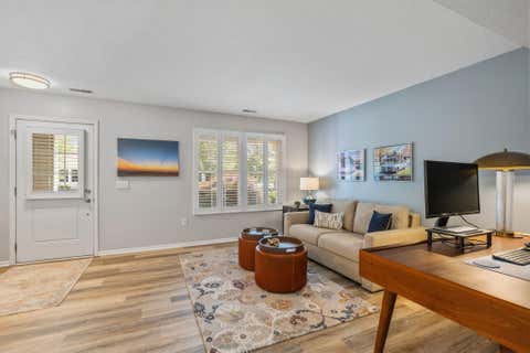 Tiny photo for 6016 Turnwood Drive 706 #706, Westerville, OH 43081 (MLS # 226022096)