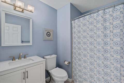 Tiny photo for 6016 Turnwood Drive 706 #706, Westerville, OH 43081 (MLS # 226022096)