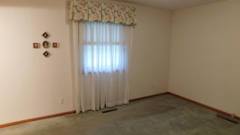 Tiny photo for 920 Sherwood Avenue, Marysville, OH 43040 (MLS # 226035796)