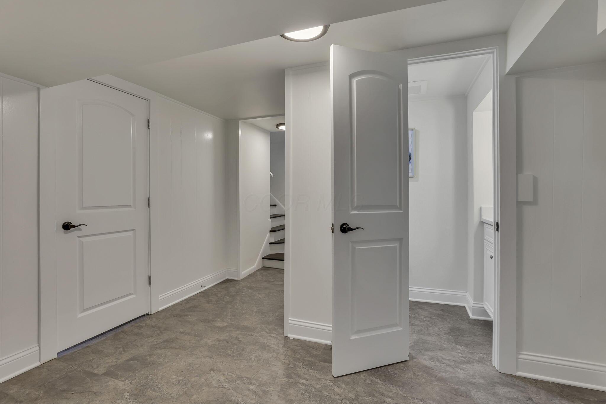 Columbus, Ohio 43220, United States, 4 Bedrooms Bedrooms, ,3 BathroomsBathrooms,Residential,Active,181106