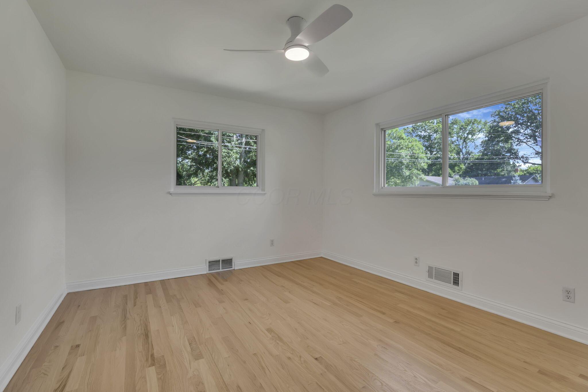 Columbus, Ohio 43220, United States, 4 Bedrooms Bedrooms, ,3 BathroomsBathrooms,Residential,Active,181106