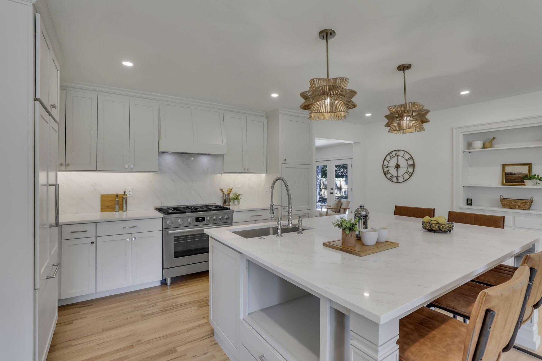 Columbus, Ohio 43220, United States, 4 Bedrooms Bedrooms, ,3 BathroomsBathrooms,Residential,Active,181106