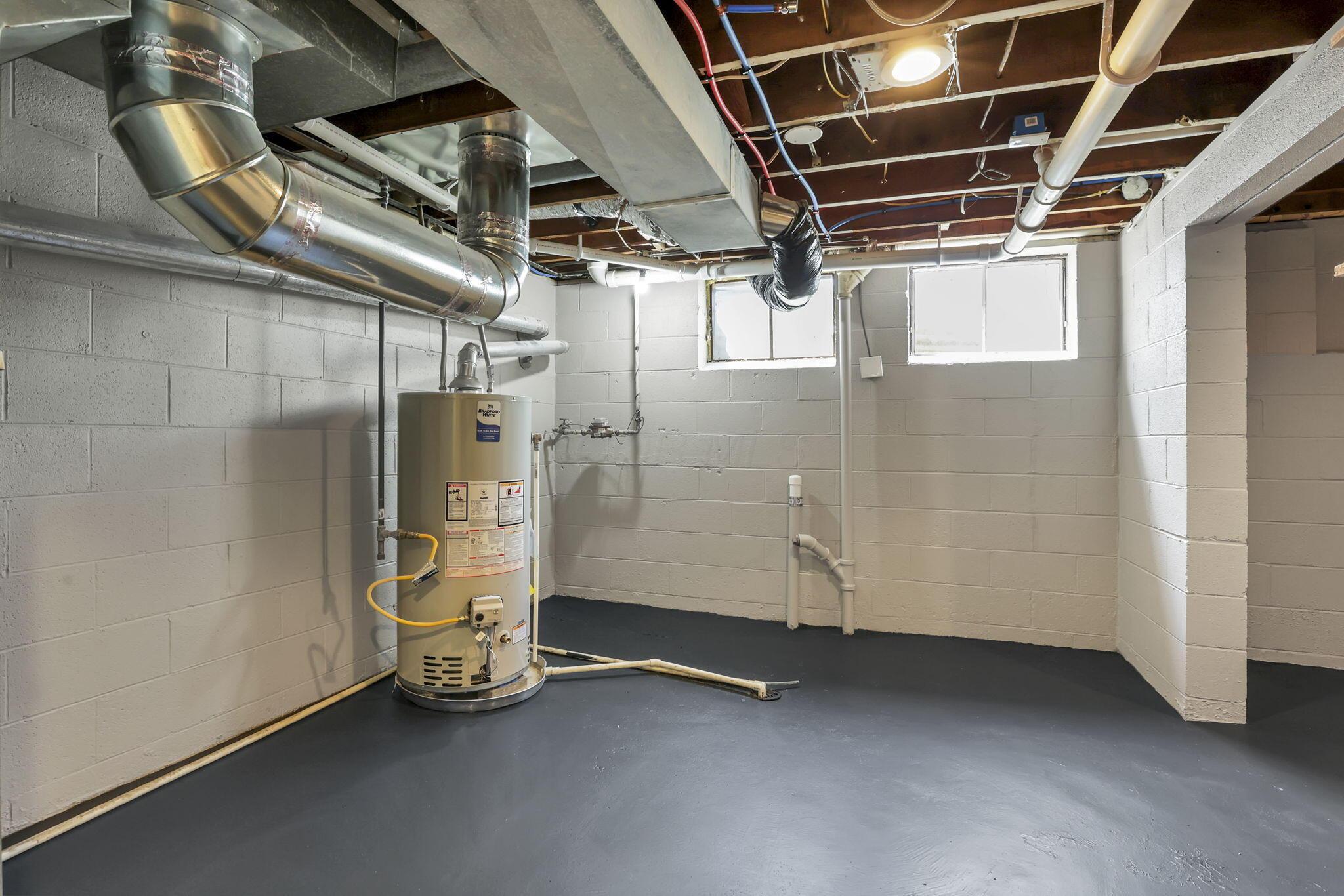 Columbus, Ohio 43220, United States, 4 Bedrooms Bedrooms, ,3 BathroomsBathrooms,Residential,Active,181106