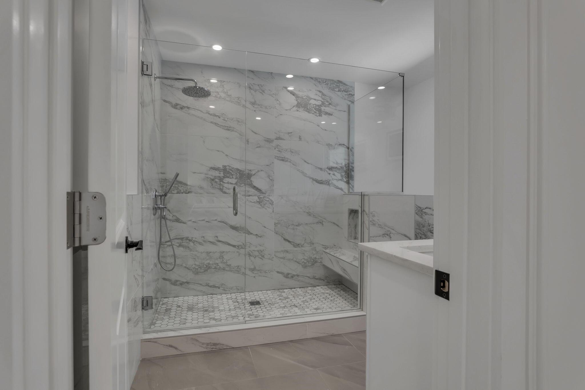 Columbus, Ohio 43220, United States, 4 Bedrooms Bedrooms, ,3 BathroomsBathrooms,Residential,Active,181106